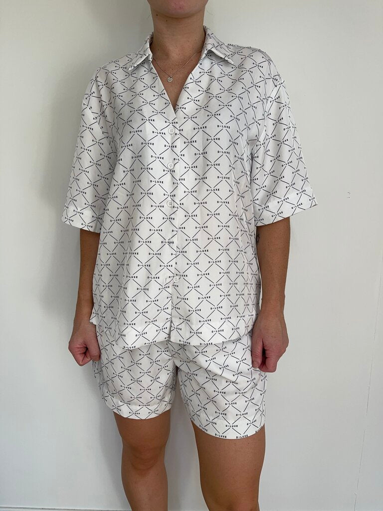 D-Luxe Short/Shirt Set - Size S