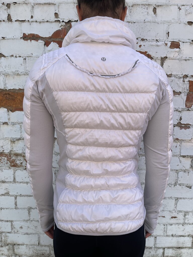 Lulu Lemon Puffer Jacket - Size 6(10)