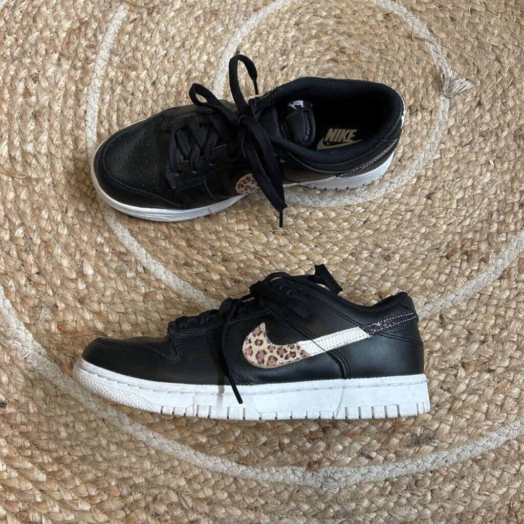 Converse Shoes - Size Y33.5