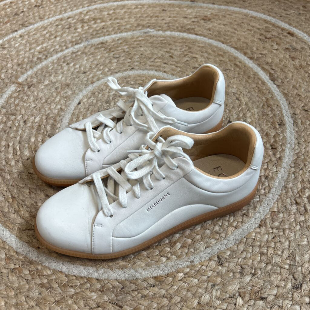 EOS Sneakers - Size 40