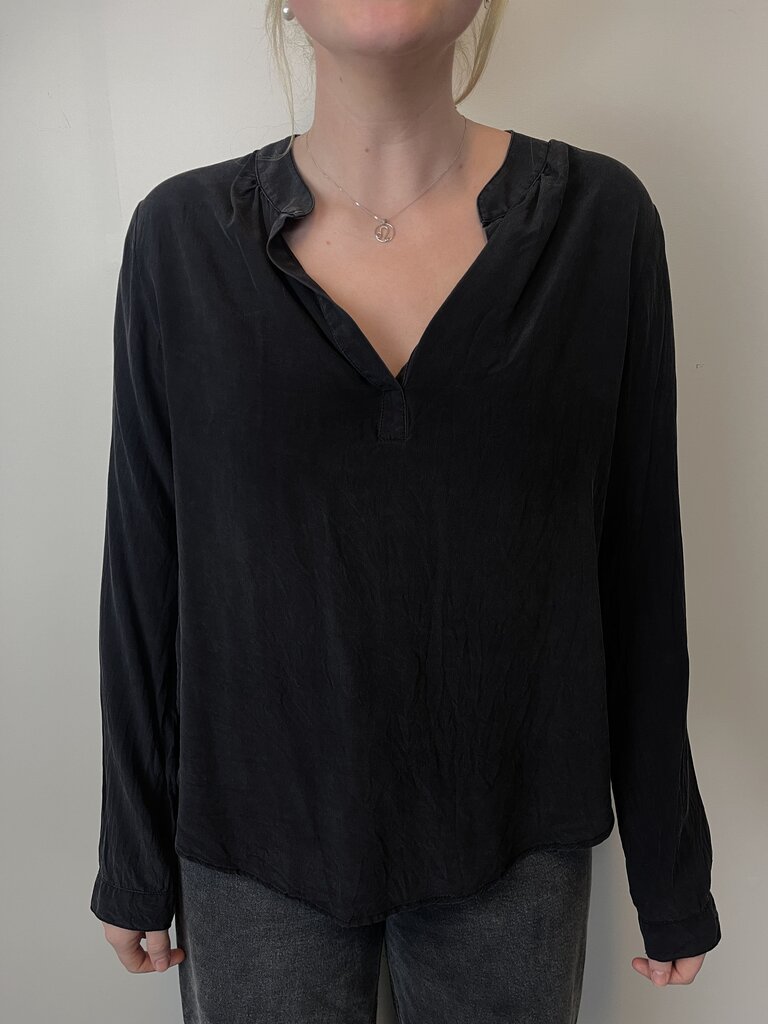 Smith & Western Silk Top - Size 8 (Missing button)