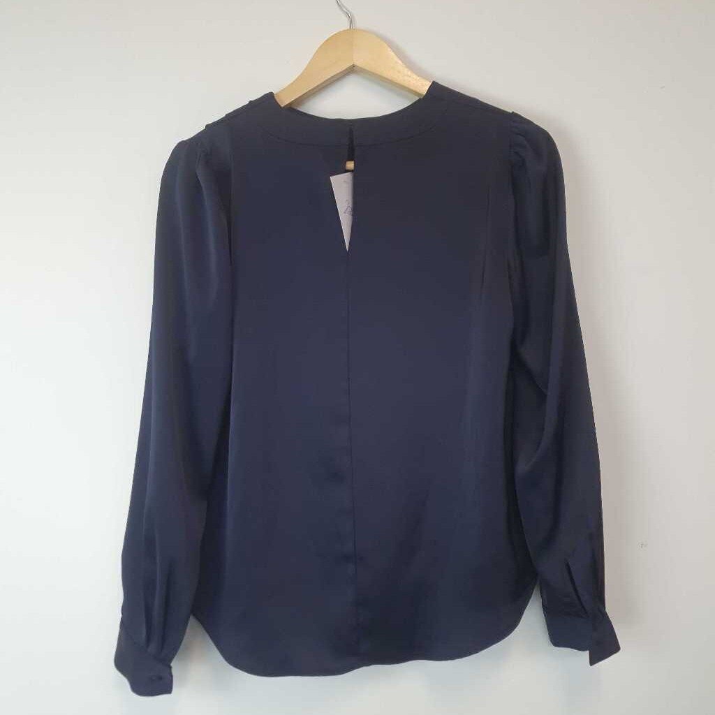 Decjuba Satin Shirt (mark) - Size 8