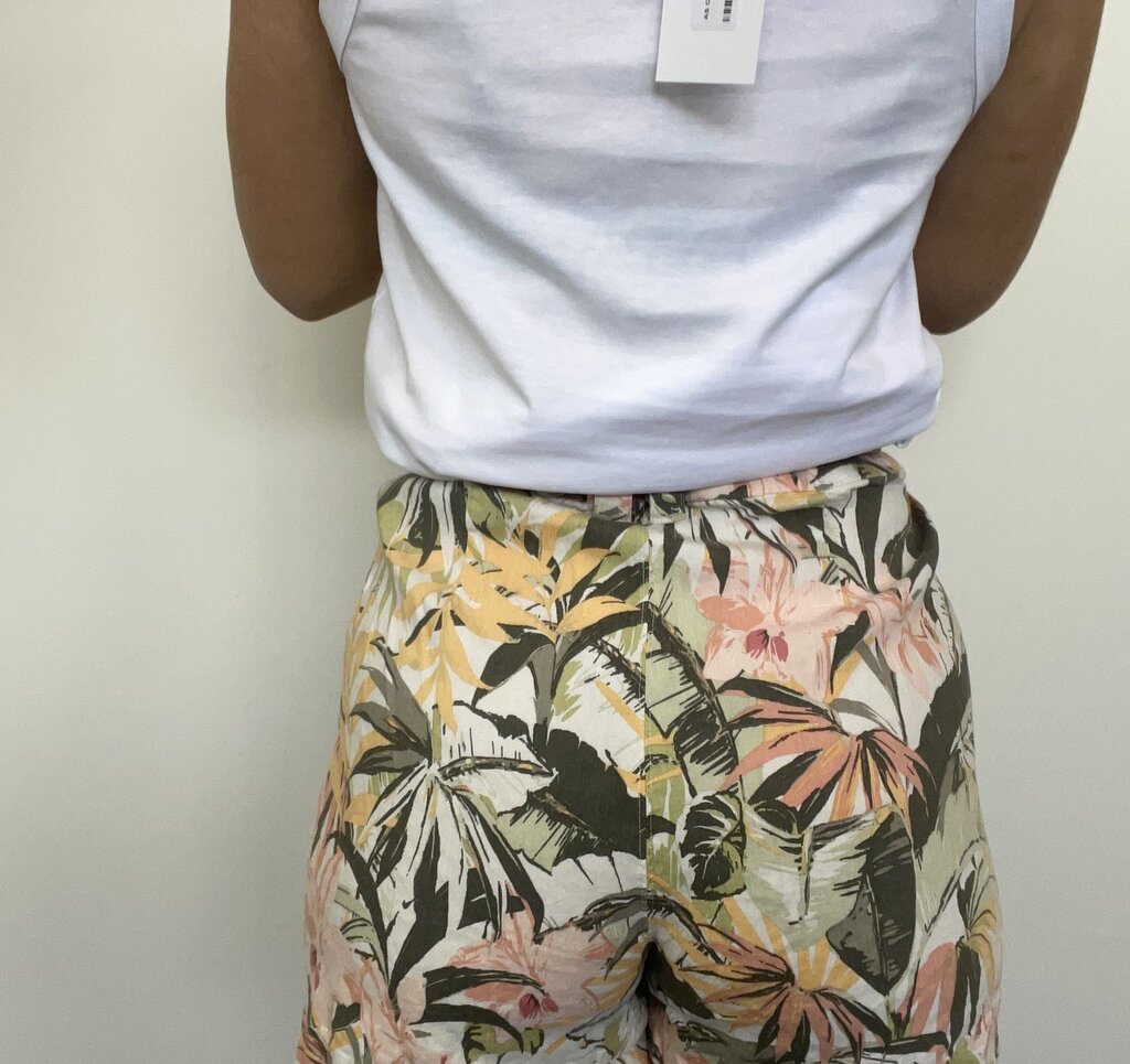 Decjuba Shorts (matching blazer) - Size M