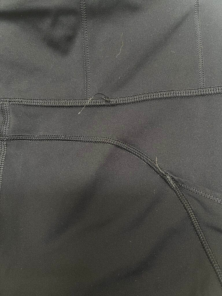 Lulu Lemon Tights - Size 6(10)