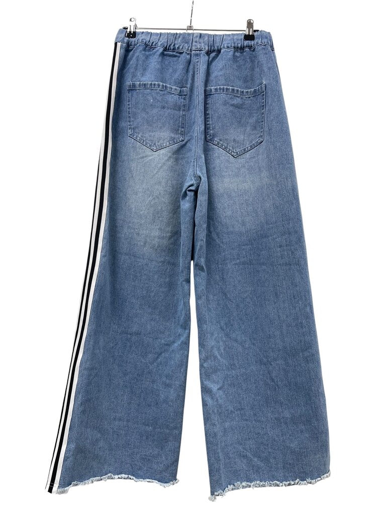 Berlin Jeans - Size M