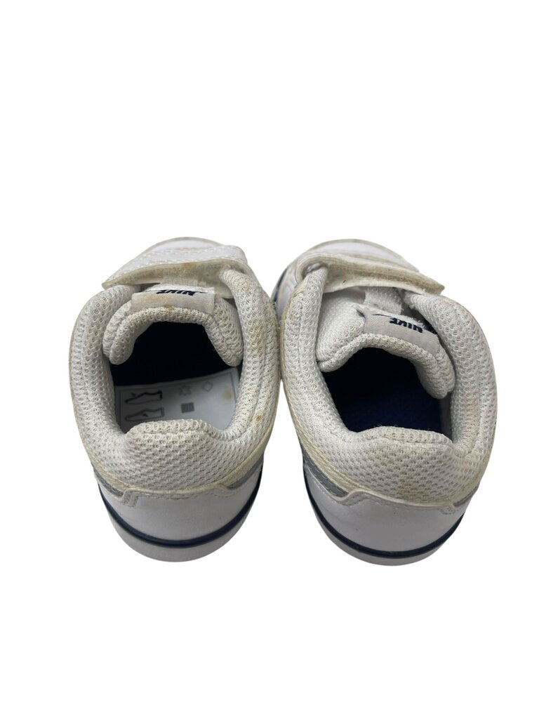 Nike Sneakers (marks) - Size 3C