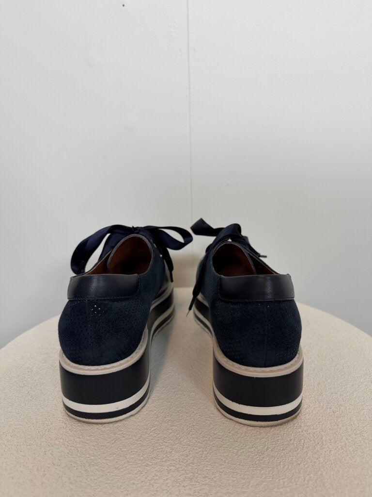 Isabella Anselmi Shoe - Size 39