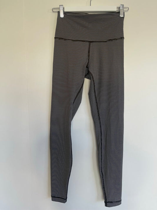Lulu Lemon Tights - Size 6 (10)