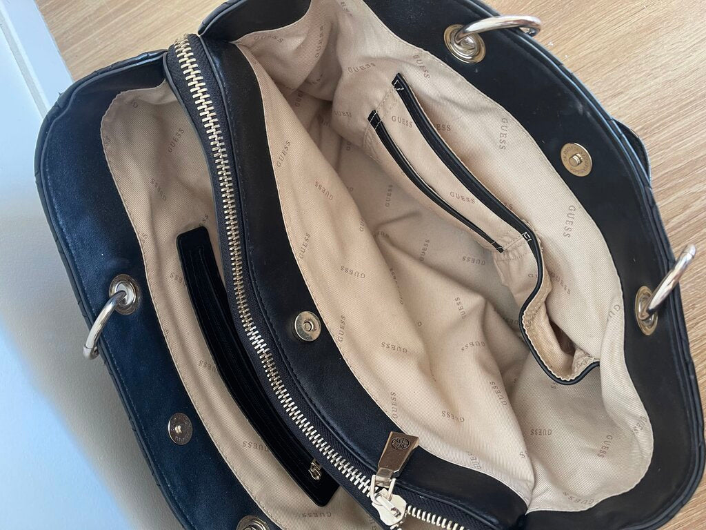 Guess Bag