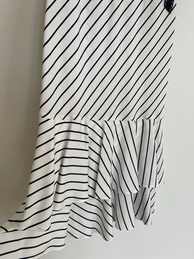 Moss & Spy Dress - Size 8