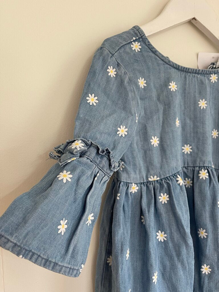 Mac + Ellie Dress - size 4