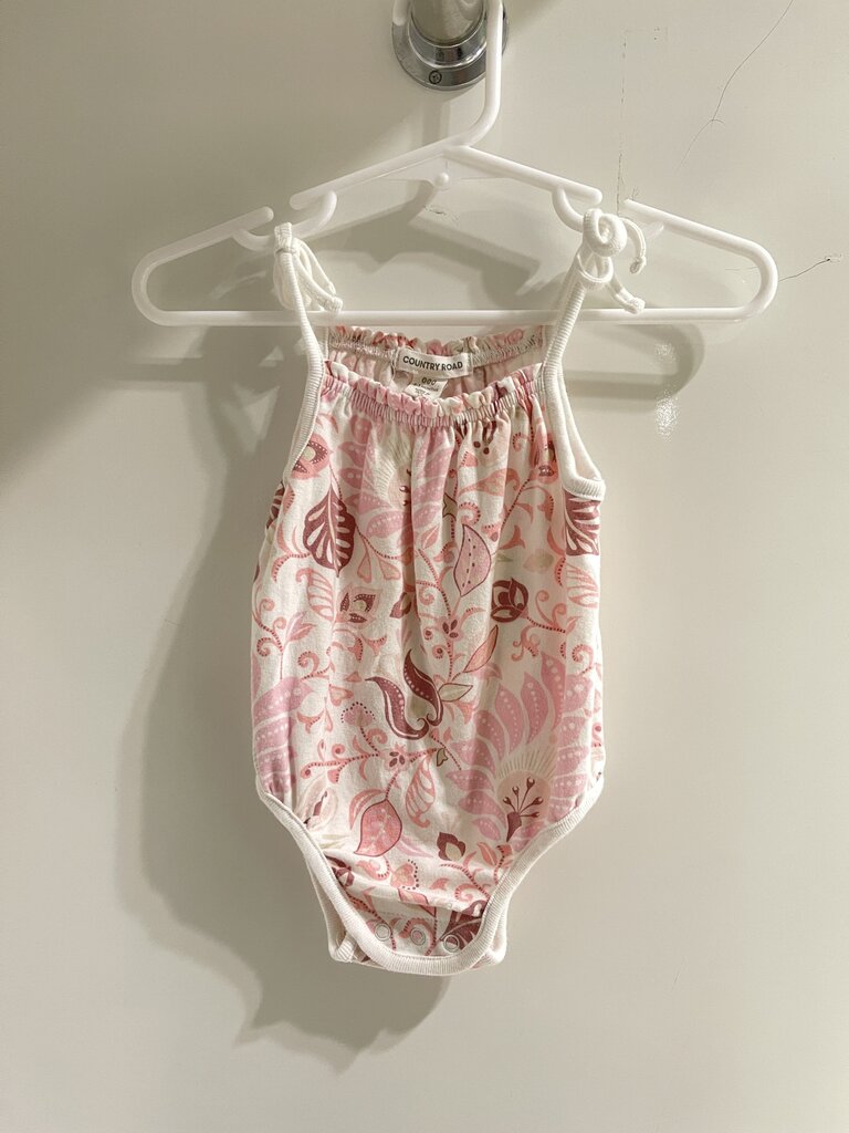 Button-up bottom