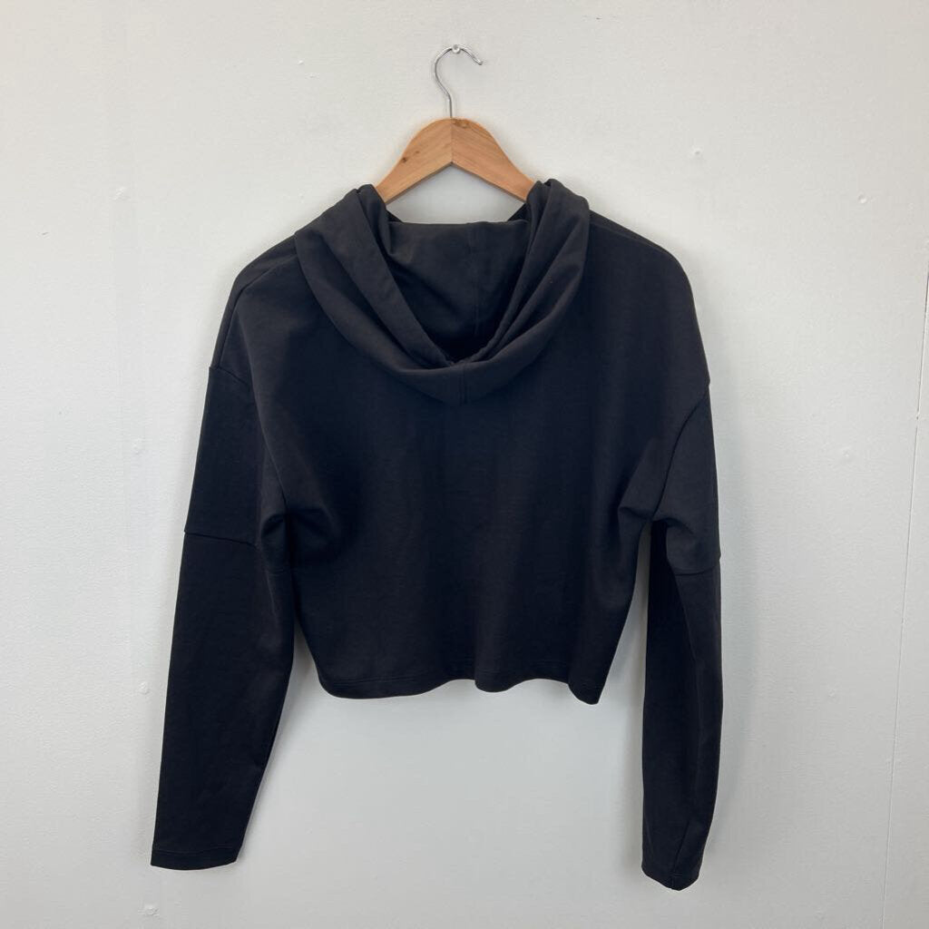 Black Gymshark hoodie