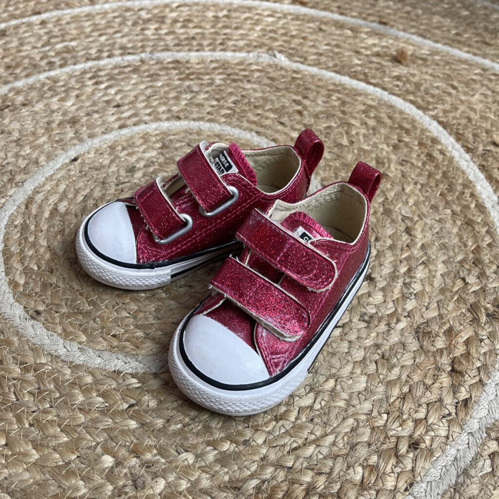 Converse Shoes - Size 5