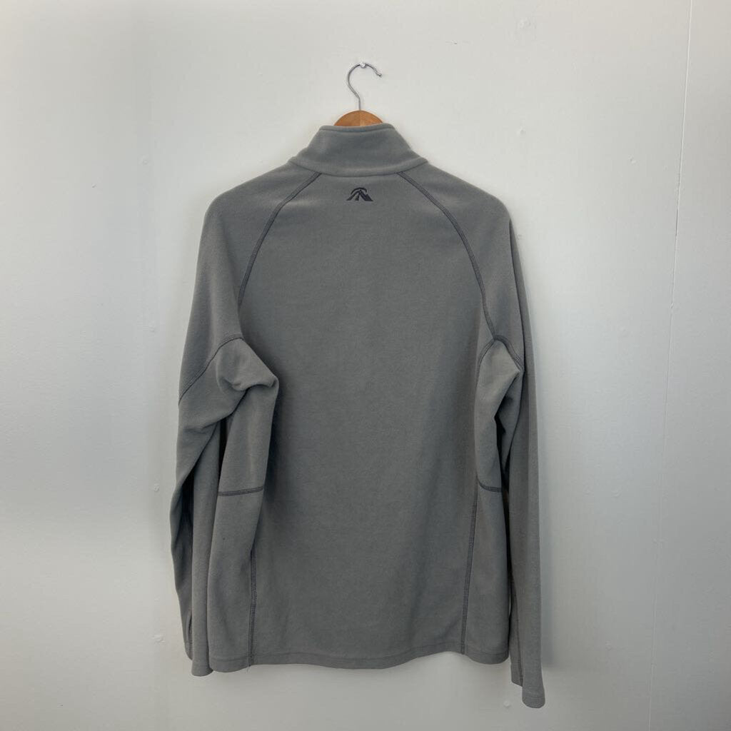 Macpac Sweater - Size XL