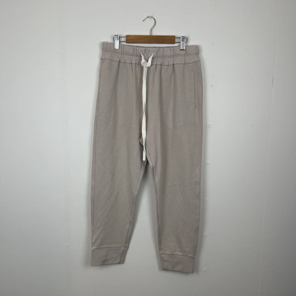 Sills Joggers - Size 12