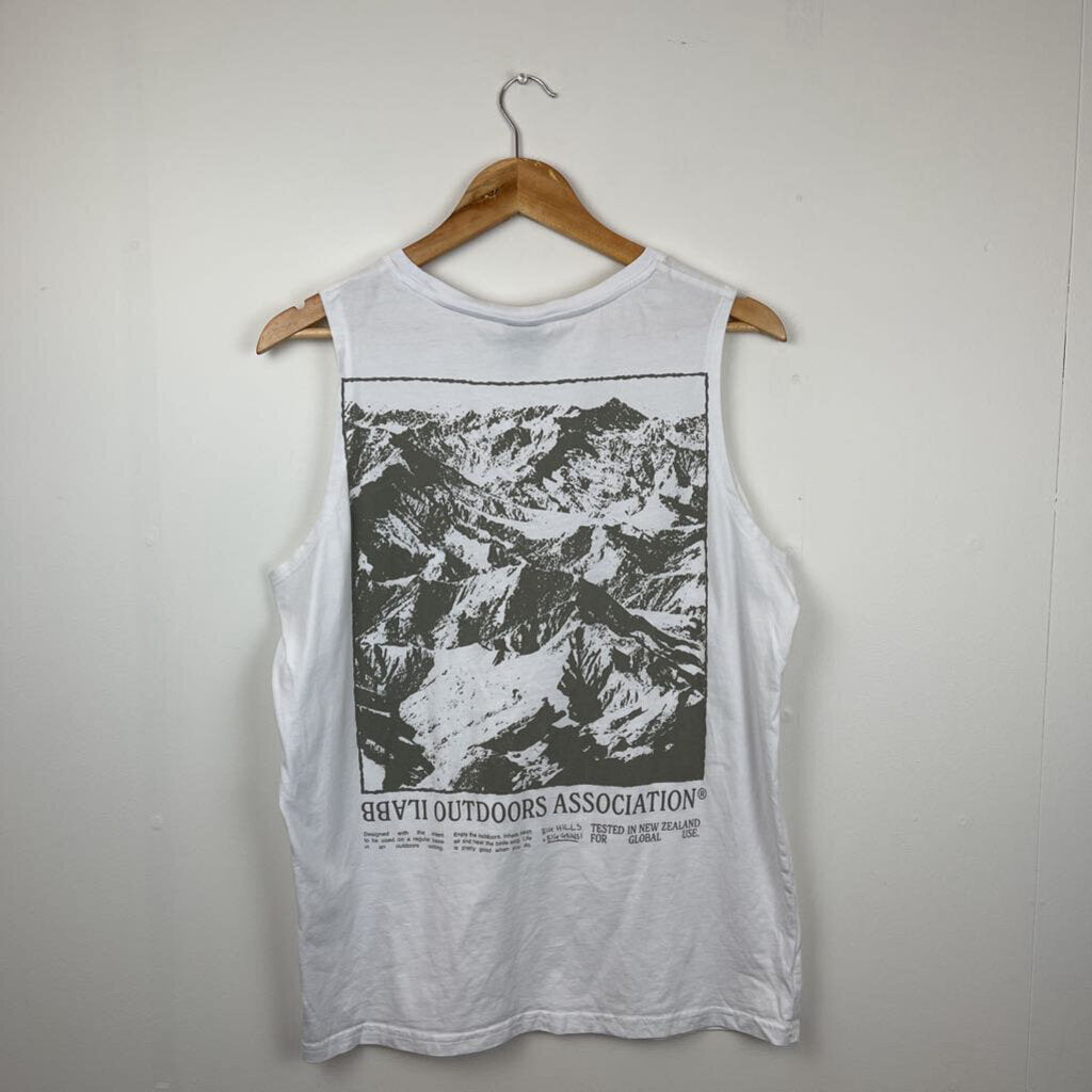 ilabb Sleeveless Tee - Size S