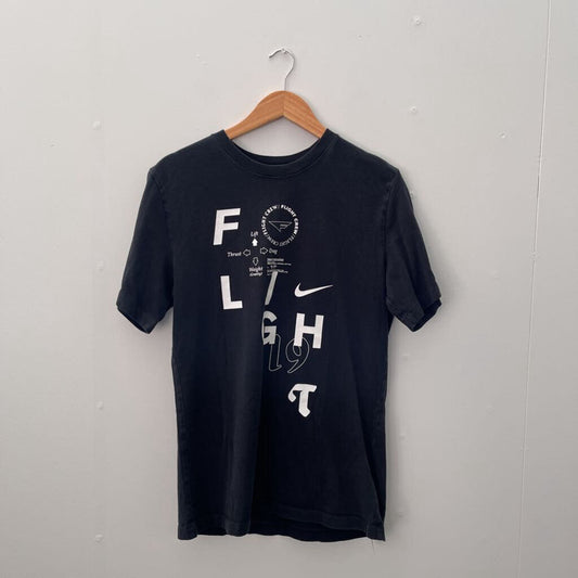 Nike Tee - Size M