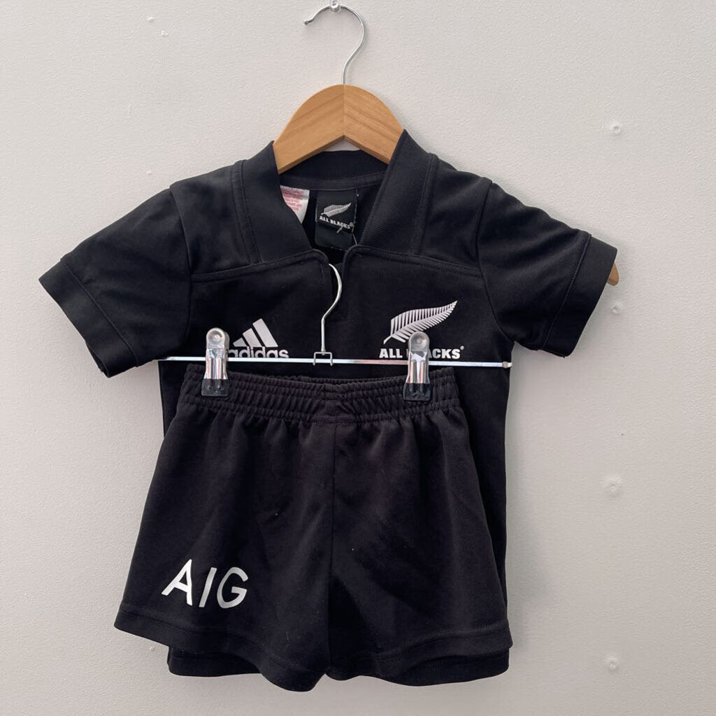 Adidas All Blacks Set - Size 2-3
