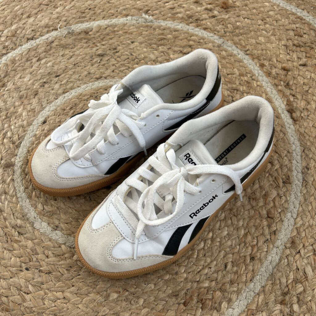 Reebok Sneakers - Size 35
