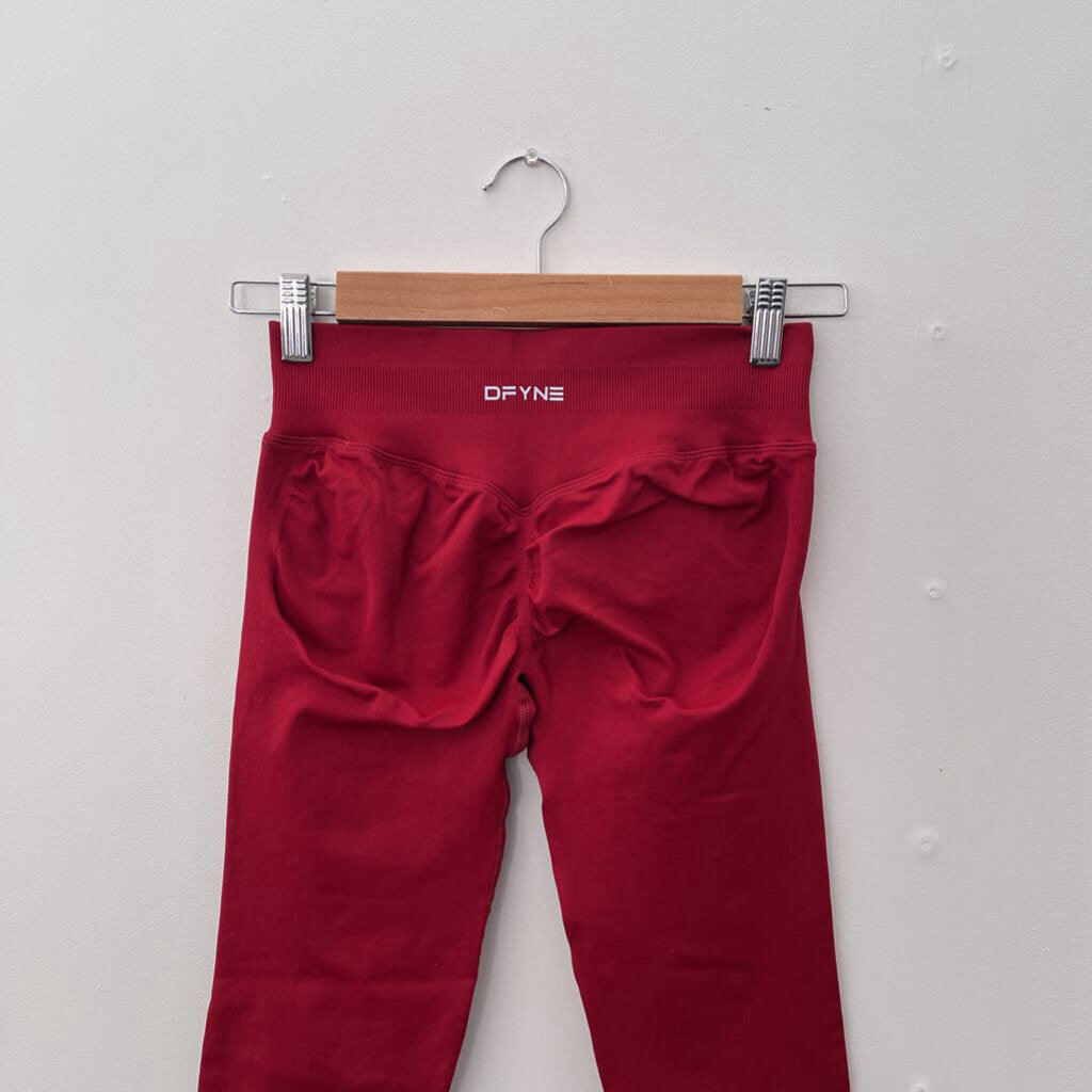 DFYNE Leggings - Size M