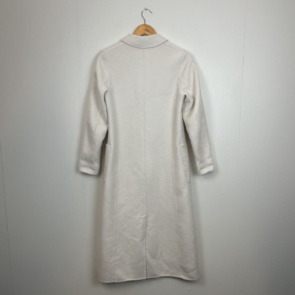 Max Coat - Size 8