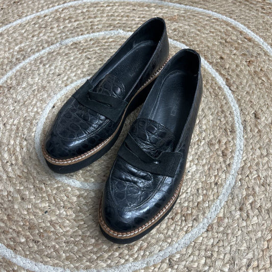 Mi Piaci Loafers - Size 41
