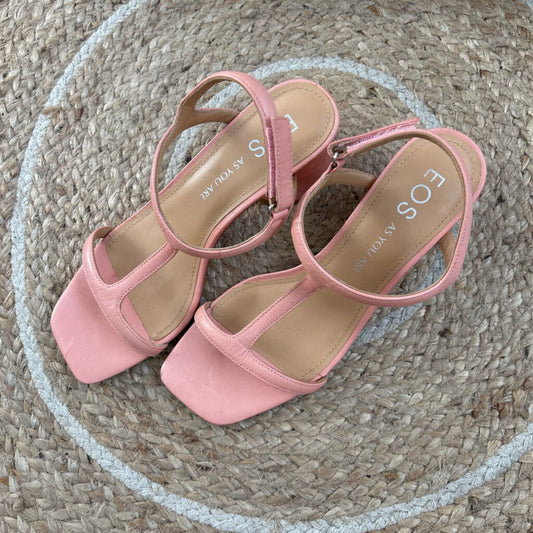 EOS Heeled Sandals - Size 40
