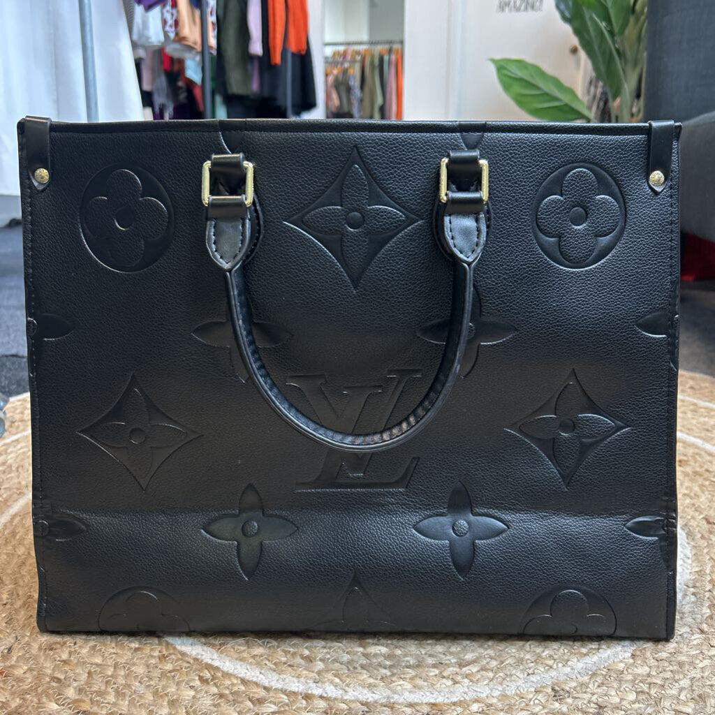 Louis Vuitton Bag (No proof of authentication)
