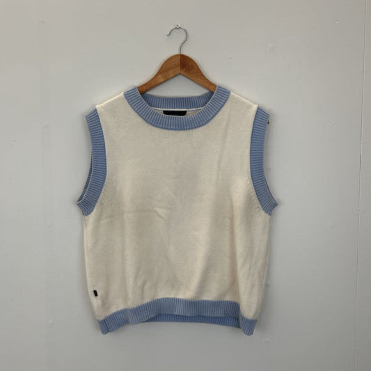 Thing Thing Knit Vest (pilling) - Size 10