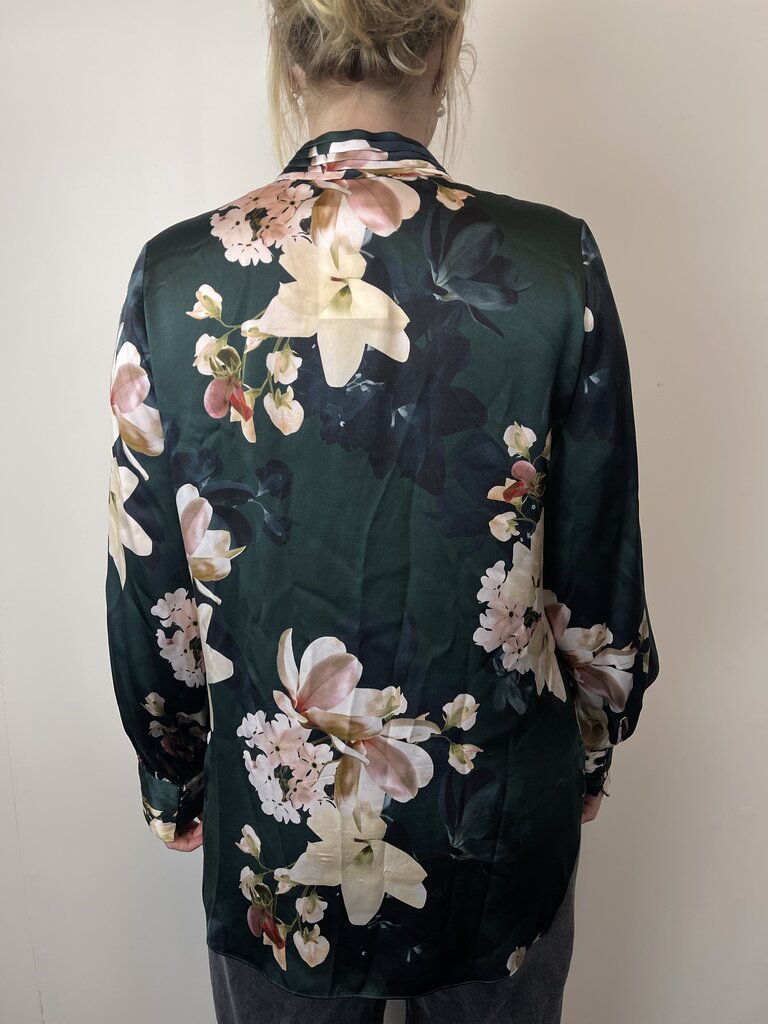 Witchery Shirt - Size 10