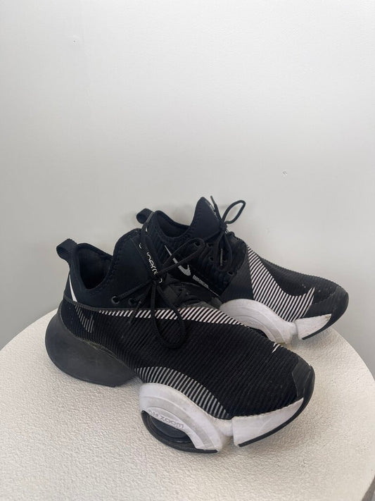 Nike Super Rep Air-Zoom - Size 9