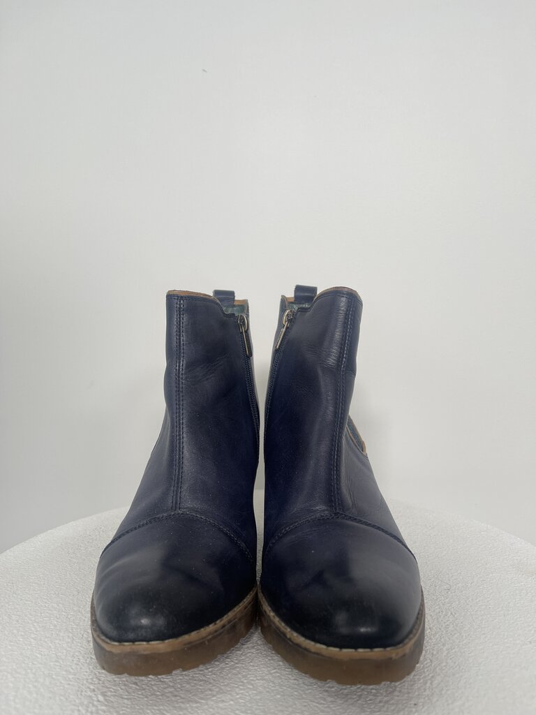 Pikolinos Heeled Boots - Size 39