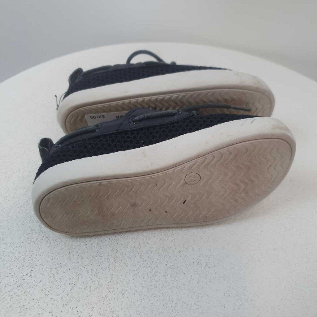 Country Road Shoes (worn) - Size 24