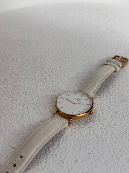Daniel Wellington Watch (no battery)