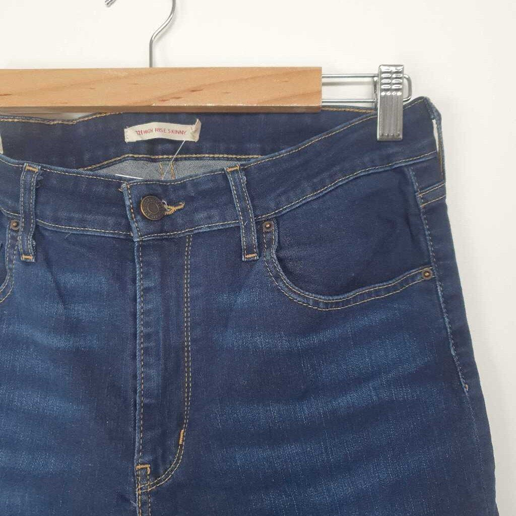 Levis Jeans - Size 31 (13)
