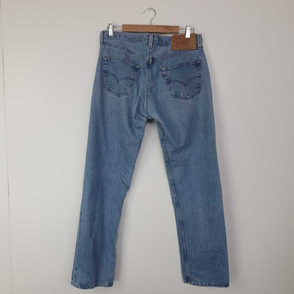 Levis Jeans - Size 34