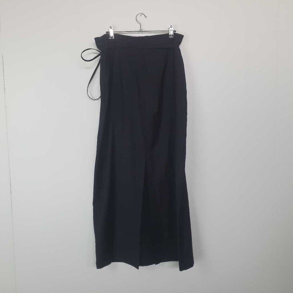 Marle Skirt - Size 14