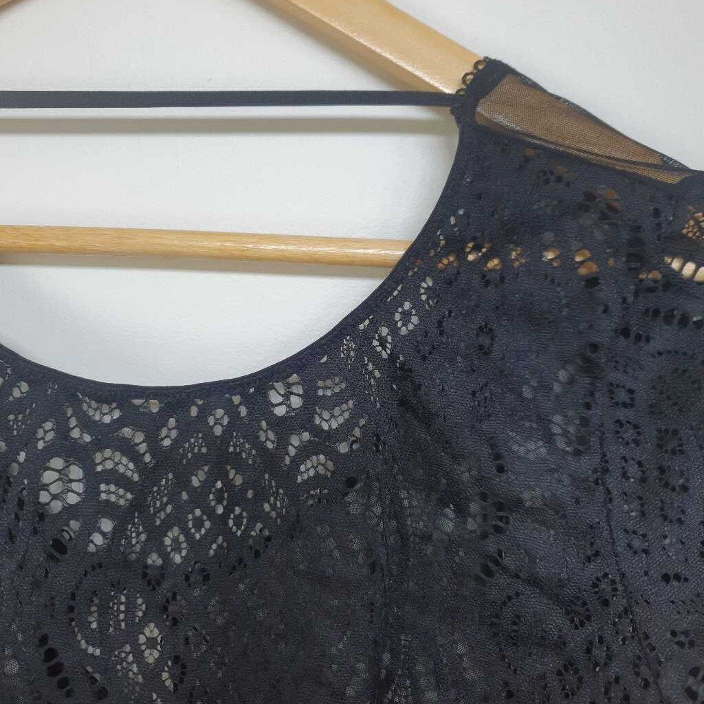 Bras & Things Lace Crop - Size 12
