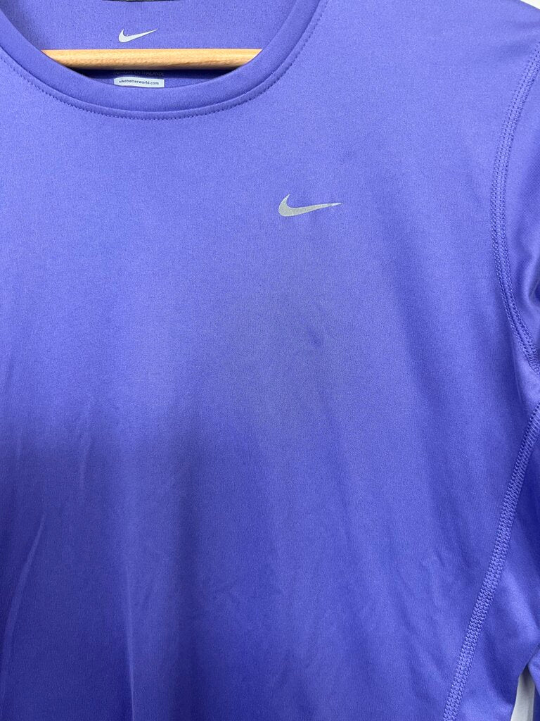 Nike Dri-Fit Long Sleeve - Size M