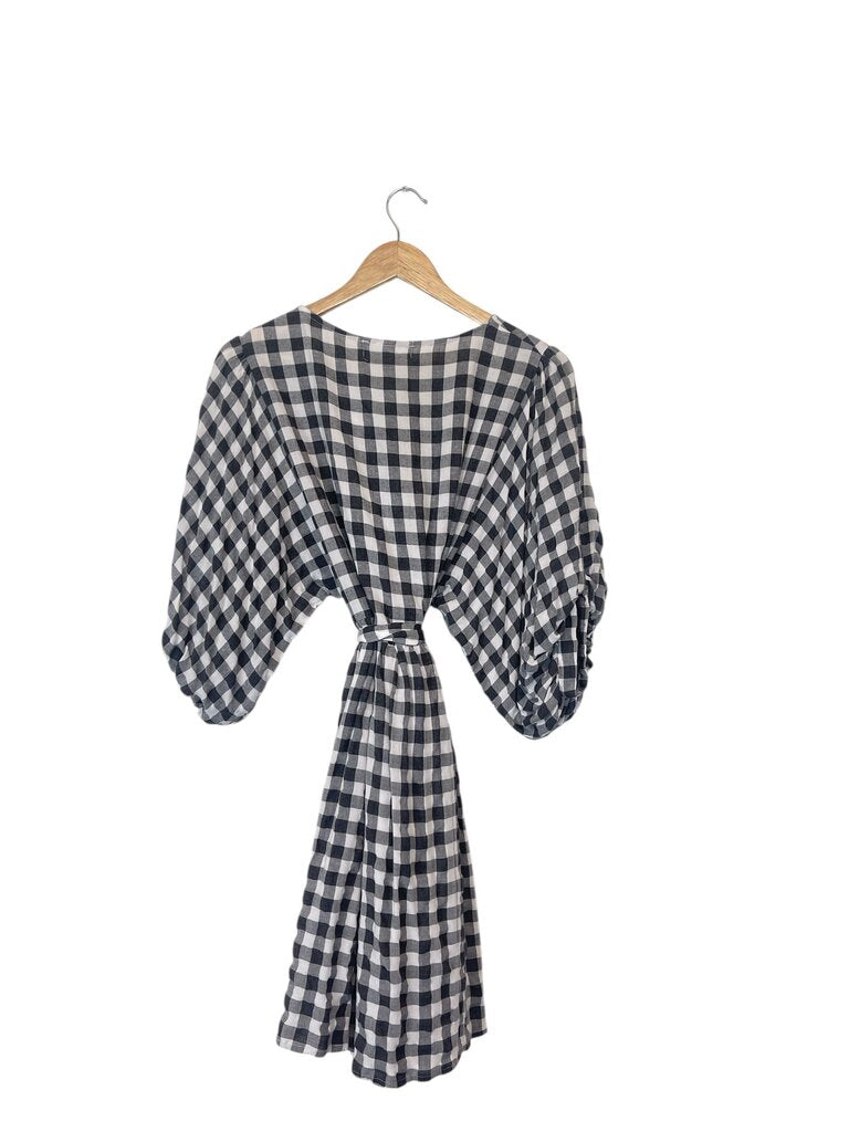 Four Love Fashion Dress - Size M/L (Small hole)