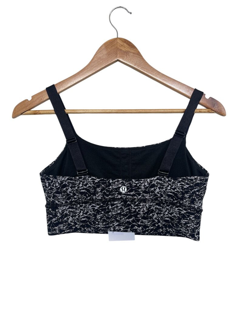 Lulu Lemon Crop Top - Size 8(12)