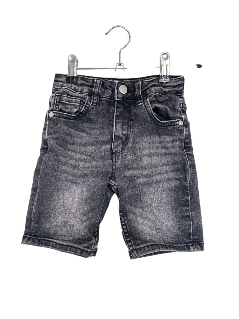 Mac & Ellie Shorts - Size 5Y