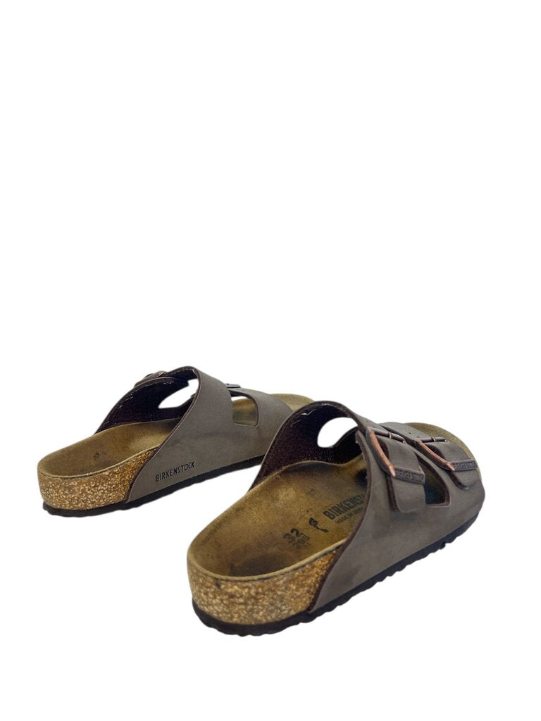 Birkenstock slides - Size 32