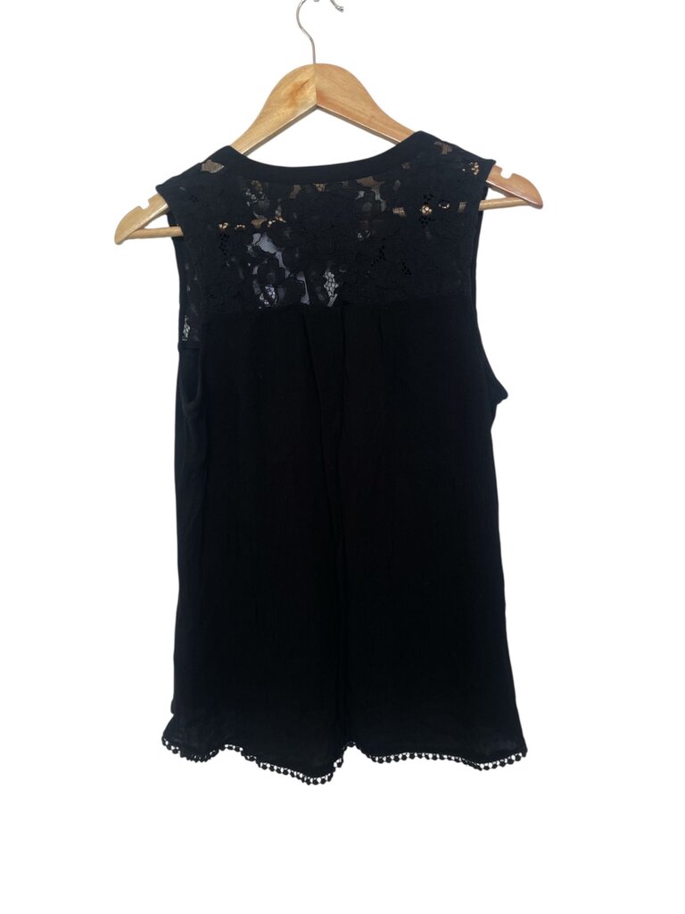 Super Dry Button Up Vest - Size XL