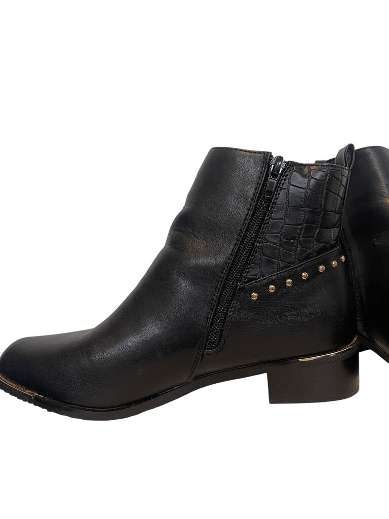 Luna Jasper Boot (New in Box) -Size 39