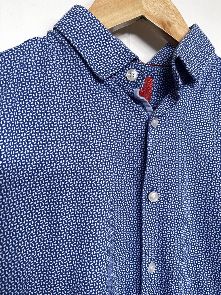 Pure shirt - Size M