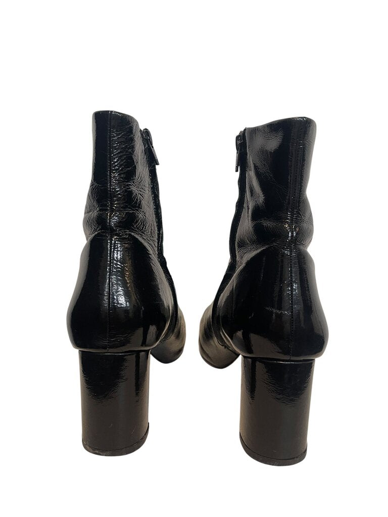 Country Road Boots - Size 42