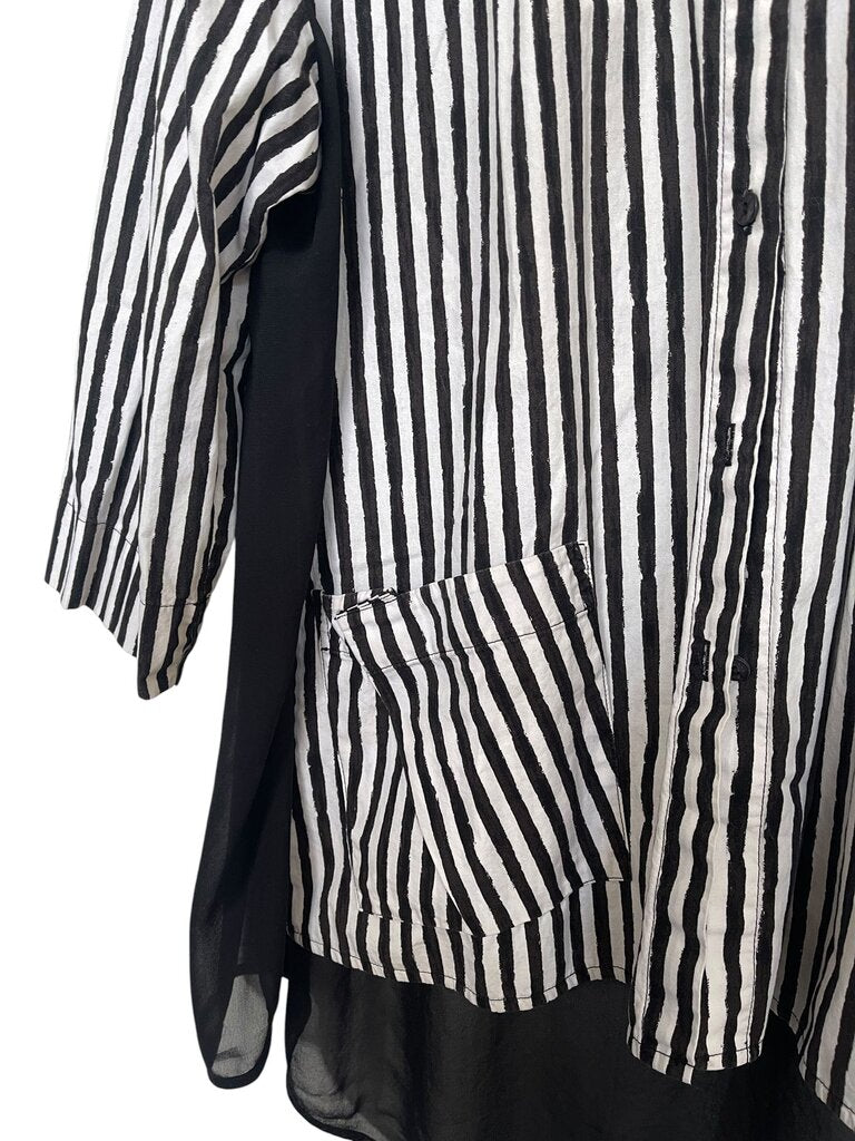 Nic. Clothing Shirt - Size 7