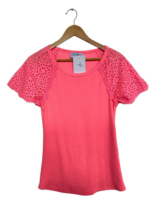 Pretty Basics Tee - Size L